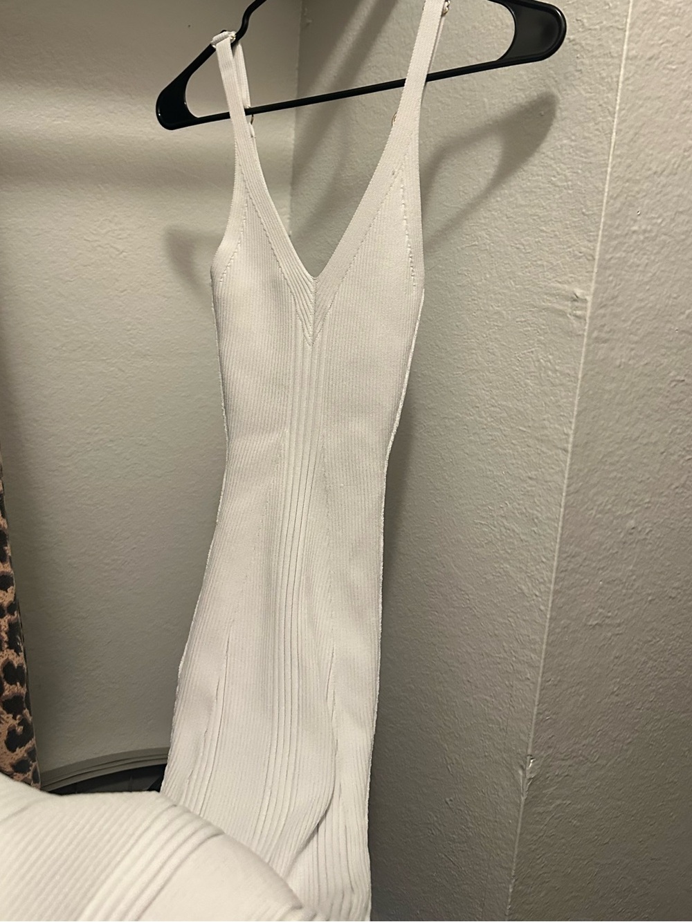 SMALL Elegant White Ribbed Midi Dress Scoop Neck - Picture 6 of 7